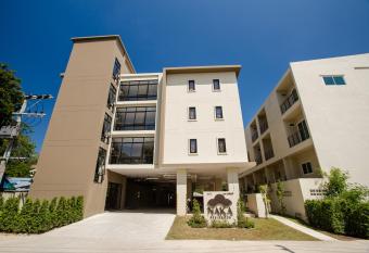 Naka Residence has Balcony rooms