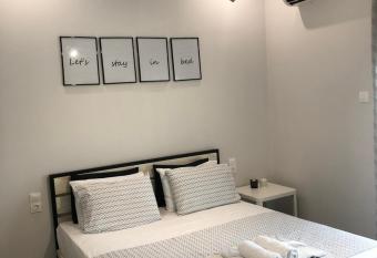 black in square flats allows 18 year olds to book a room