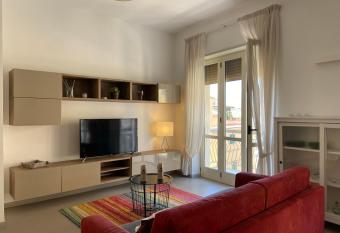 Casa Valeria has Balcony rooms