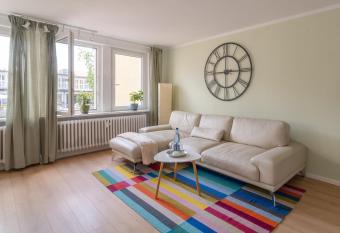 Neu renovierte Wohnung zentral in Hildesheim has Balcony rooms