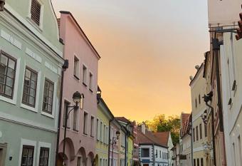 Penzion Pansk   allows 18 year olds to book a room