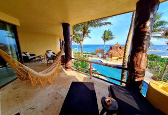 STYLISH OCEANFRONT CONDO with POOL has Balcony rooms