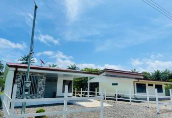Hermosa casa vacacional has Balcony rooms