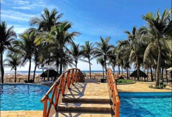 Espectacular la isla hawai has rooms with a private hot tub