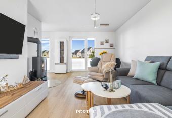 Leicht Matrose allows 18 year olds to book a room