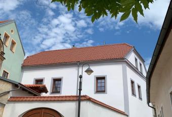 Historisch centrum Tabor has Balcony rooms