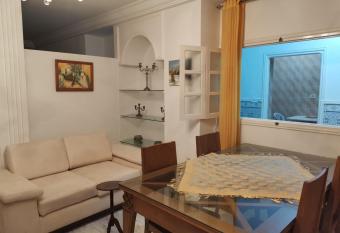 Une jolie maison situ   au coeur de Sidi Bou Said allows 18 year olds to book a room