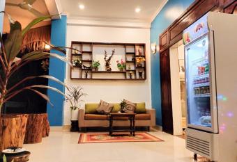 Bed & Bedzzz allows 18 year olds to book a room