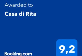 Casa di Rita has Balcony rooms