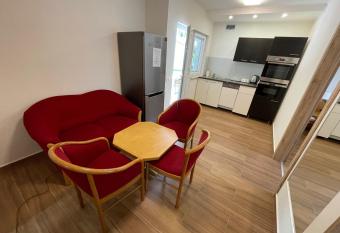 VS Liget   d  l  park has Balcony rooms