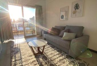 Hermoso departamento c  ntrico con estacionamiento has Balcony rooms