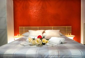 B&B Forever has Balcony rooms