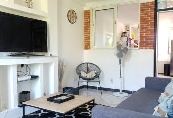 Bel appartement has Balcony rooms