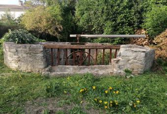 Mas de Brignon, Chambres d h  tes, Marguerittes, Gard allows 18 year olds to book a room