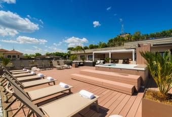 Hotel Desenzano has Balcony rooms