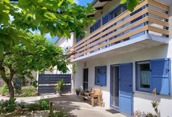 Salvia-guest house has Balcony rooms