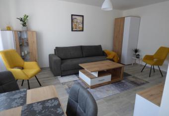 Apartm  n Dolinky has Balcony rooms