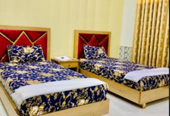 The Crown Guest House has Balcony rooms