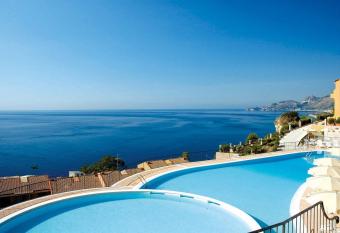 Capo Dei Greci Taormina Coast Hotel & SPA has Balcony rooms