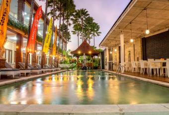 North Wing Canggu Resort has Balcony rooms