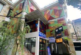 PALAGAN HUIS has Balcony rooms