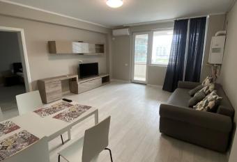 SunriseSferaApartaments2 has Balcony rooms