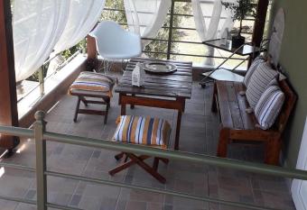 Green Olive Studios 3 has Balcony rooms