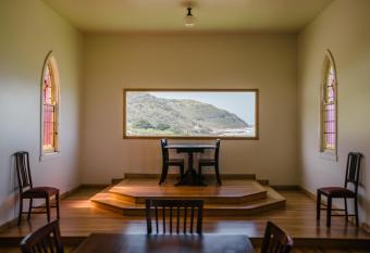 Seacroft Estate has Balcony rooms