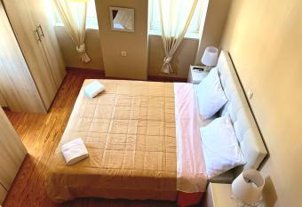 Vato Panoramic View Apartment has Balcony rooms