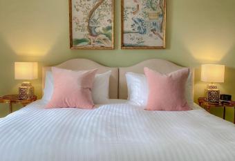 Grove House allows 18 year olds to book a room