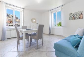 L altana has Balcony rooms