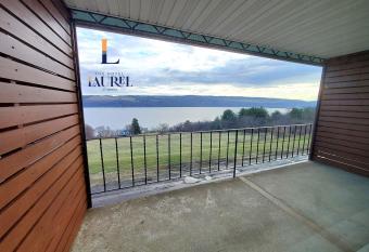 The Hotel Laurel at Seneca has Balcony rooms