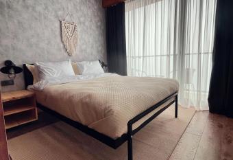 Stuning views on mountains, gudauri has rooms with a private hot tub