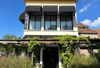 Hotel Stadsherberg Sneek has Balcony rooms