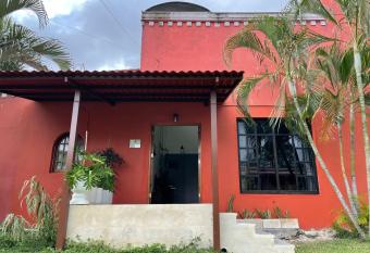 Cuevita + Nido /Piscina & Jard  n compartido has Balcony rooms