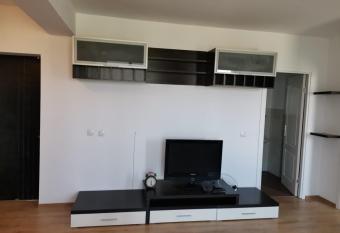 Oaza de lini  te,THERME&Airport allows 18 year olds to book a room