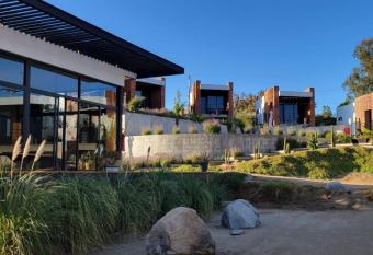 Hotel Otero Valle de Guadalupe allows 18 year olds to book a room