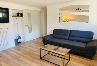 Appartement T3 ind  pendant, calme    Ustaritz has Balcony rooms