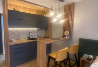 Gomax apartman 4 has rooms with a private hot tub