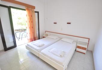 Antigoni Apartments has Balcony rooms