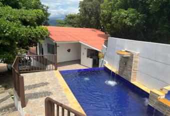 Finca acogedora en Villeta con piscina privada has Balcony rooms