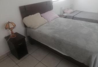 casa 3 t  as.Hermosa habitaci  n hermosas   reas comunes has Balcony rooms