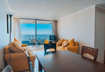 Estupendo Depto con Vista al Mar frente a Cochoa has Balcony rooms