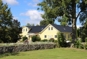 Hotell Vita H  sten H  stveda allows 18 year olds to book a room