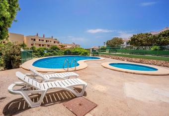 Biniforcat 21 has Balcony rooms