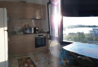 Lake Smarald residence has Balcony rooms