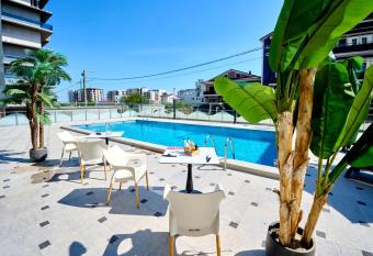 Infinity Luxury Studio - NorD10 by Alezzi has Balcony rooms