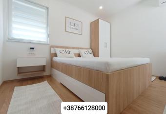 Apartment SUNSET III allows 18 year olds to book a room