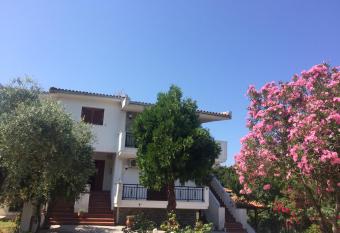 Sofia Villa has Balcony rooms