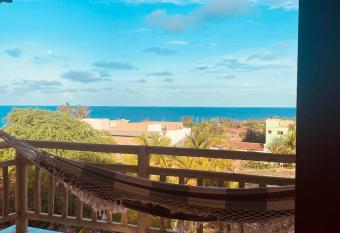 Loft Canoa has Smoking rooms